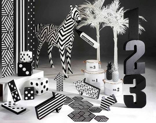 Black & White
