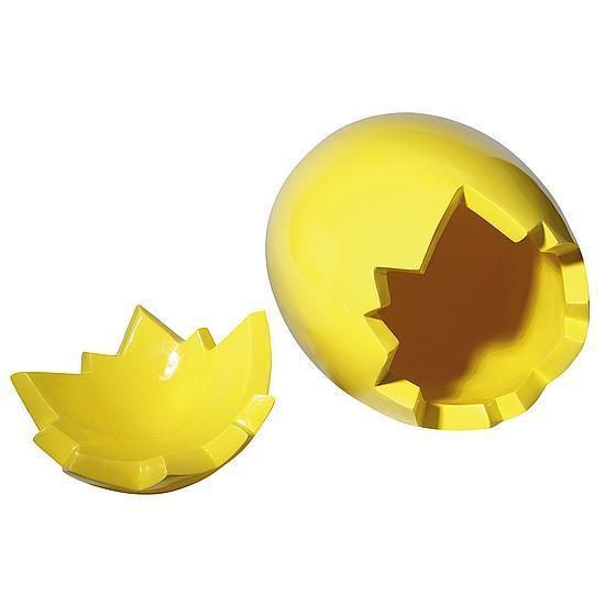 "Giant egg ""Crack"""