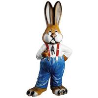 Easter bunny with pipe