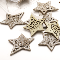 "Scattered wooden stars 72 pieces 4 cm"
