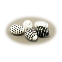 5 Easter eggs,