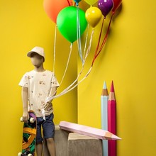 FS24_Schule_Kind_Ballons-1.jpg