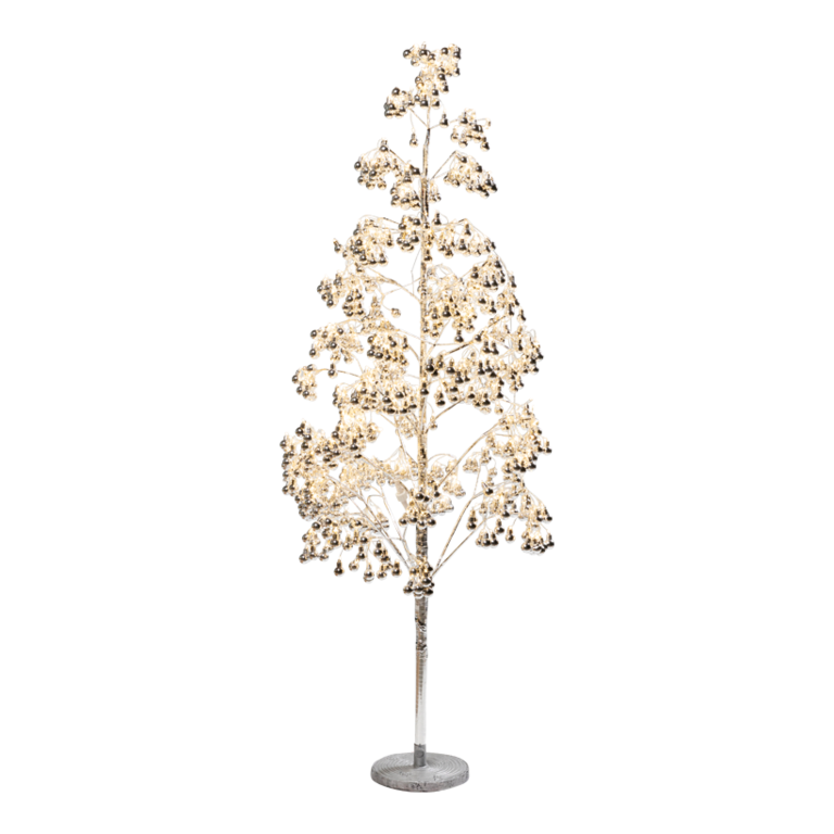 Tree with Christmas balls