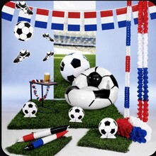 Voetbal 2026 Rood wit blauw.jpg